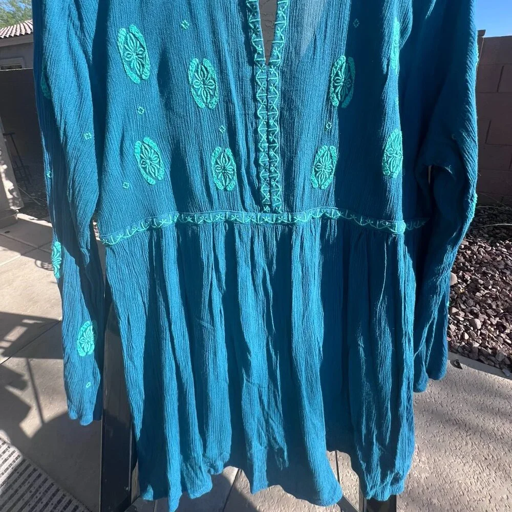 SZL Grace&Lace Turquoise Boho Tunic Top. VNeck, Embroidery, Loose, Flowy. - Picture 6 of 6